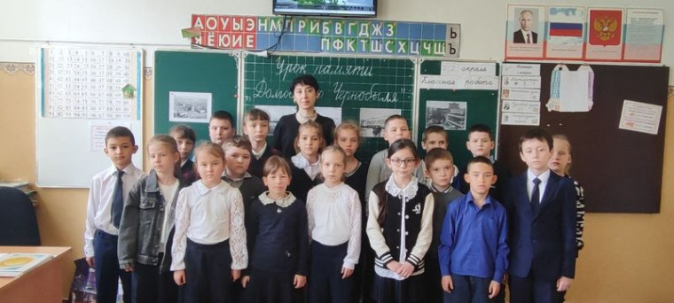 Пусть будет атом рабочим, а не солдатом!.