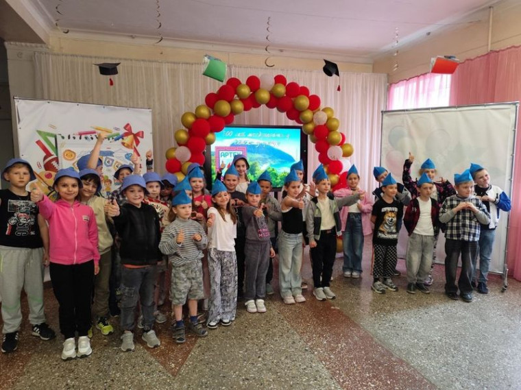Летняя пришкольная площадка, 16 июня.